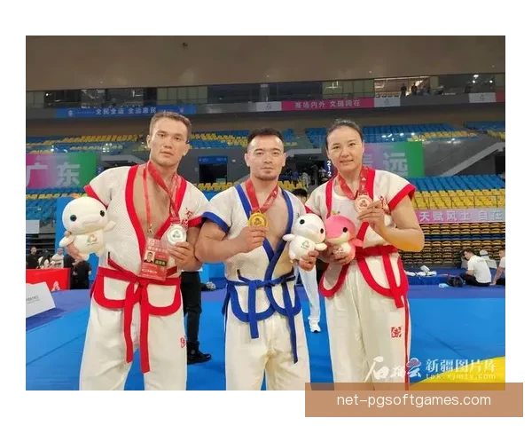 全方位解读橄榄球直播，纵深剖析赛场内外变化